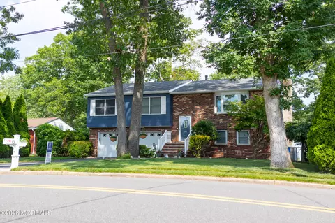10 Cardinal Dr, Toms River, NJ 08755