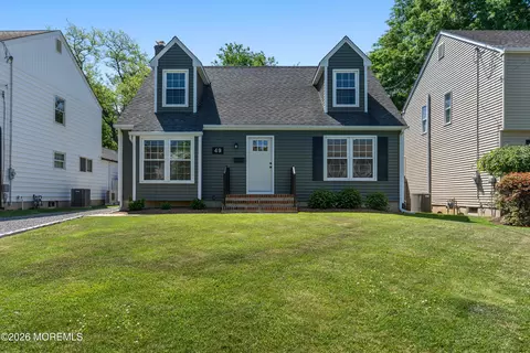 49 2nd St, Fair Haven, NJ 07704