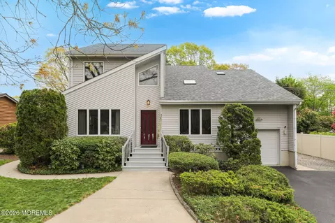 180 Central Ave, Island Heights, NJ 08732