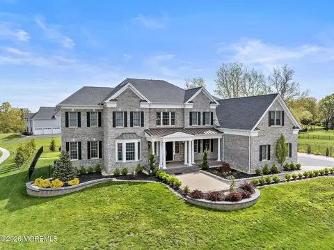1 Ashbourne Ln, Lincroft, NJ 07738