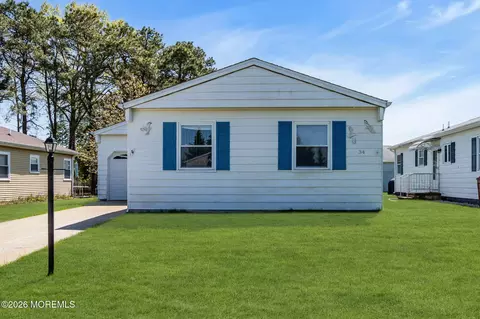 34 Purnell St, Toms River, NJ 08757