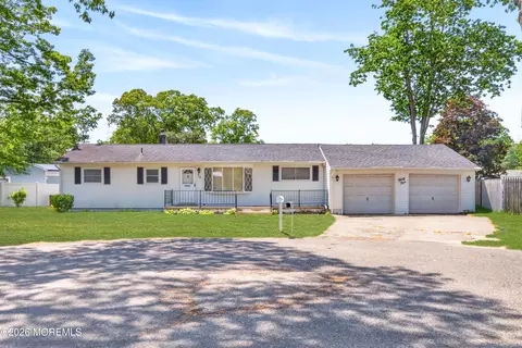 34 Sanford Rd, Brick, NJ 08724