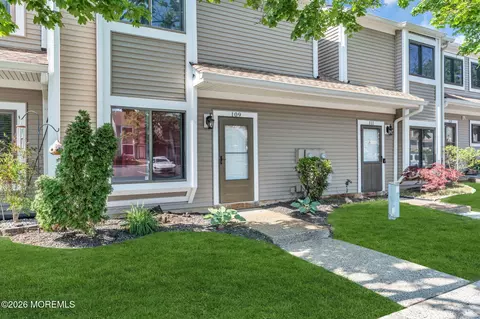 109 Sandra Pl, Brick, NJ 08724