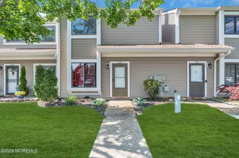 109 Sandra Pl, Brick, NJ 08724