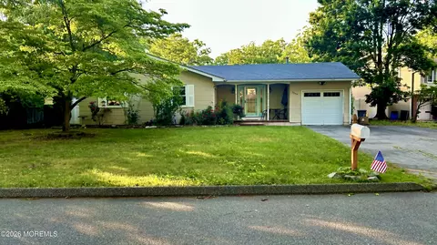 2249 Emerald Park Dr, Forked River, NJ 08731