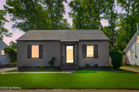 10 Crystal Ave, New Egypt, NJ 08533