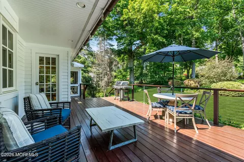 Exterior - 15 Circle Dr, Rumson, NJ 07760 photo 7 of 16
