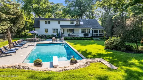 Exterior - 15 Circle Dr, Rumson, NJ 07760 photo 15 of 16