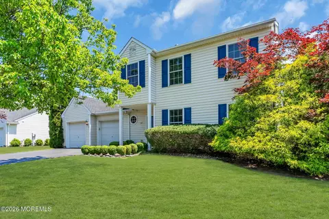 37 Grand Teton Ave, Howell, NJ 07731