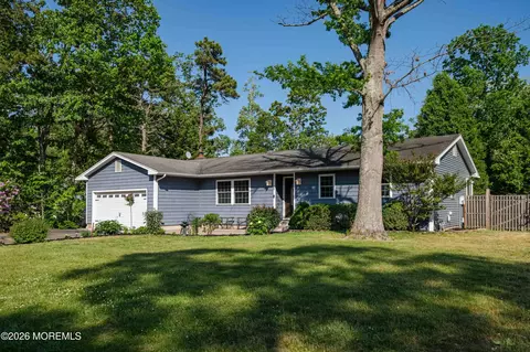 28 Pikes Peak Rd, Little Egg Harbor, NJ 08087
