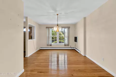 Dining - 4 Conover Ct, Edison, NJ 08817 photo 1 of 2