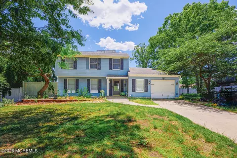 83 Saint Andrews Dr, Little Egg Harbor, NJ 08087