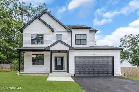 173 Inlet Ave, Stafford, NJ 08050