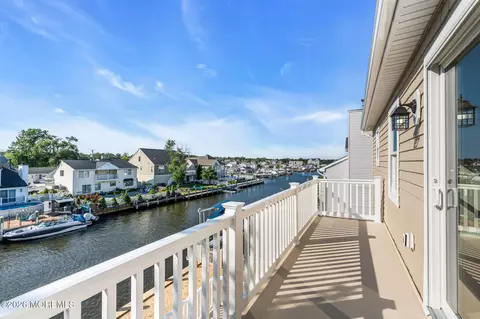 Other - 28 Commodore Dr, Brick, NJ 08723 photo 8 of 10