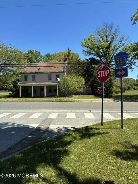 903 Main St, Port Norris, NJ 08349