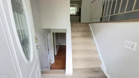 Entry Way - 11 Maple St, Jackson, NJ 08527 photo 1 of 5