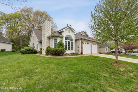 1551 Scholar Pl, Toms River, NJ 08755