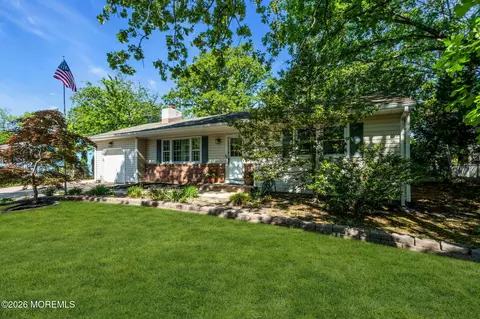 Exterior - 424 Cornell Dr, Brick, NJ 08723 photo 6 of 12