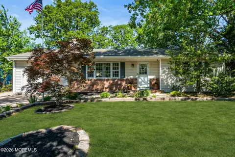 424 Cornell Dr, Brick, NJ 08723