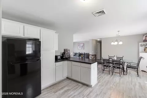Kitchen - 334 E Bayview Ave, Ocean Gate, NJ 08740 photo 3 of 4