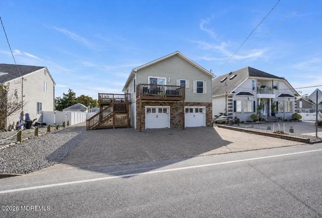 334 E Bayview Ave, Ocean Gate, NJ 08740