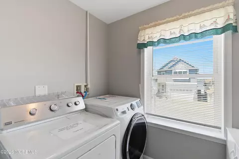 Other - 334 E Bayview Ave, Ocean Gate, NJ 08740 photo 3 of 9
