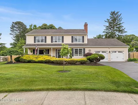 798 Highmeadow Dr, Toms River, NJ 08753