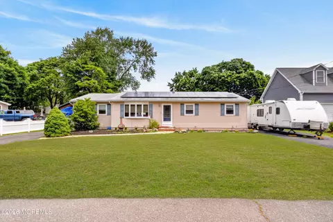 143 Beverly Blvd, Brick, NJ 08724