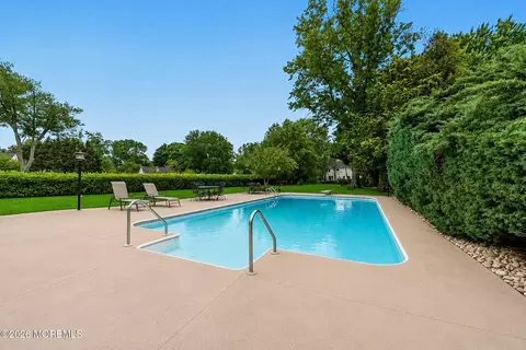 389 Marc Dr, Toms River, NJ 08753