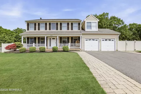 2055 Mackenzie Rd, Toms River, NJ 08755