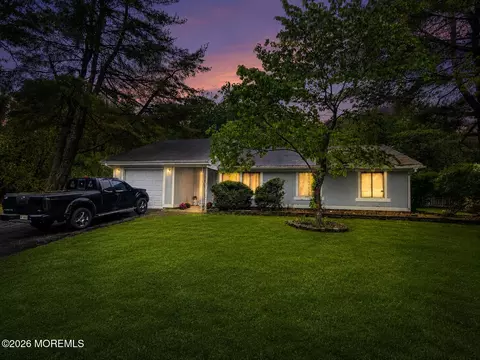 1267 Del Mar Rd, Lakewood, NJ 08701