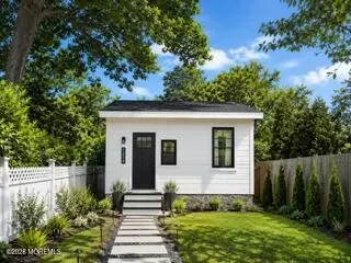 1688 K St, Belmar, NJ 07719