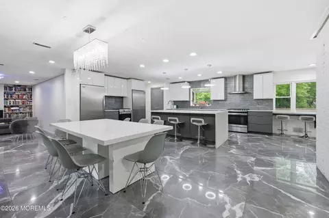 1845 Old Freehold Rd, Toms River, NJ 08755