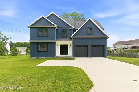 681 Lake Barnegat Dr N, Lanoka Harbor, NJ 08734