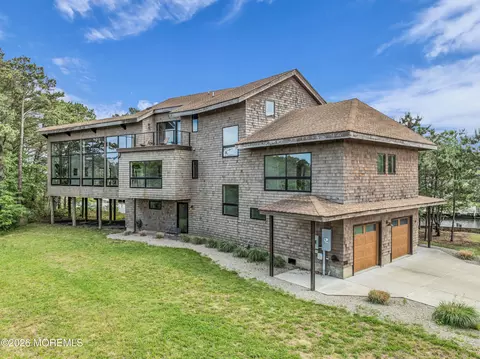 49 N Cherokee Ln, Brick, NJ 08724