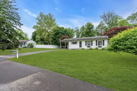 28 Dawn Cypress Ln, Jackson, NJ 08527
