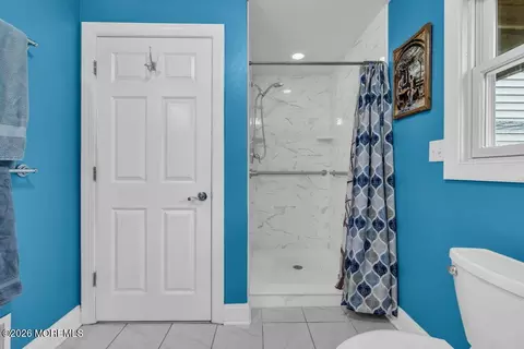 Bath - 57 Nautilus Dr W, Leonardo, NJ 07737 photo 1 of 6