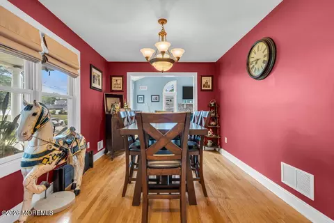 Dining - 57 Nautilus Dr W, Leonardo, NJ 07737 photo 4 of 4