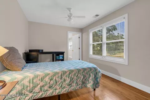 Bedroom - 57 Nautilus Dr W, Leonardo, NJ 07737 photo 2 of 9