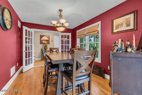 Dining - 57 Nautilus Dr W, Leonardo, NJ 07737 photo 3 of 4