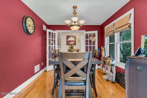 Dining - 57 Nautilus Dr W, Leonardo, NJ 07737 photo 2 of 4