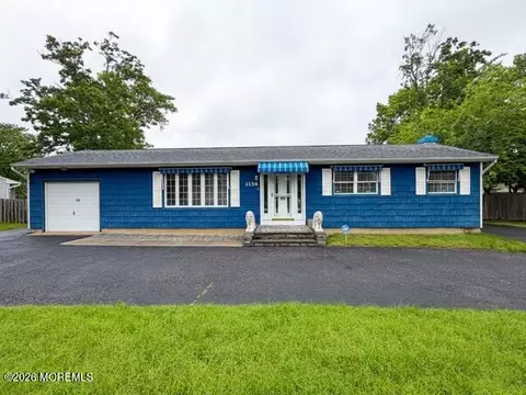 1156 Bay Ave, Toms River, NJ 08753