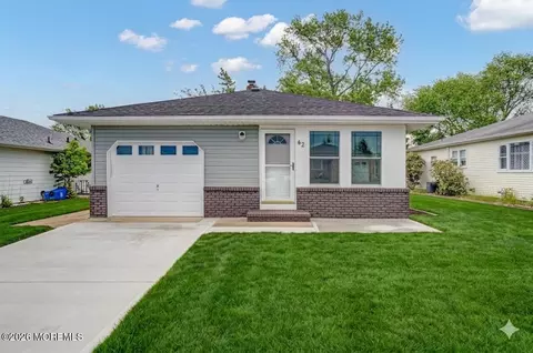 42 Harrington Dr S, Toms River, NJ 08757