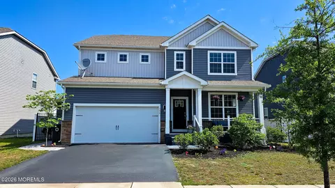 106 Ashburn Ave, Stafford, NJ 08050