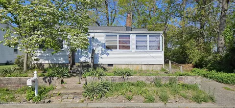 516 Vannote Dr, Brick, NJ 08723