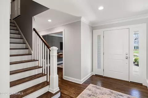 Entry Way - 8 Evergreen Dr, Rumson, NJ 07760 photo 1 of 3
