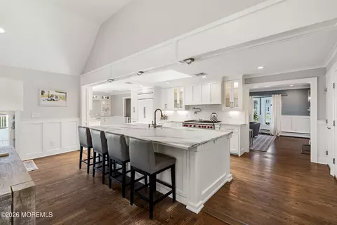 Kitchen - 8 Evergreen Dr, Rumson, NJ 07760 photo 1 of 5