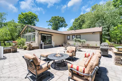 Exterior - 819 Harmony Rd, Jackson, NJ 08527 photo 11 of 31