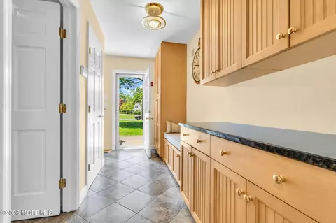 Entry Way - 819 Harmony Rd, Jackson, NJ 08527 photo 5 of 7