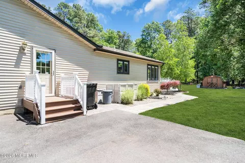 Exterior - 819 Harmony Rd, Jackson, NJ 08527 photo 5 of 31